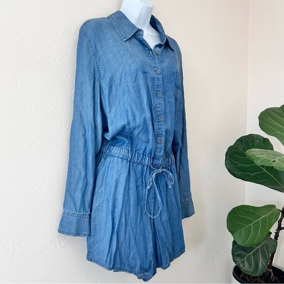 CHELSEA & THEODORE Chambray Denim Utility Button-top Tie Waist Romper Size L - Picture 3 of 11